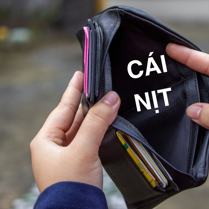 meme ví hết tiền