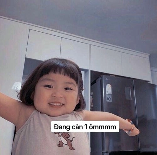 Meme ôm nhau cực ngầu