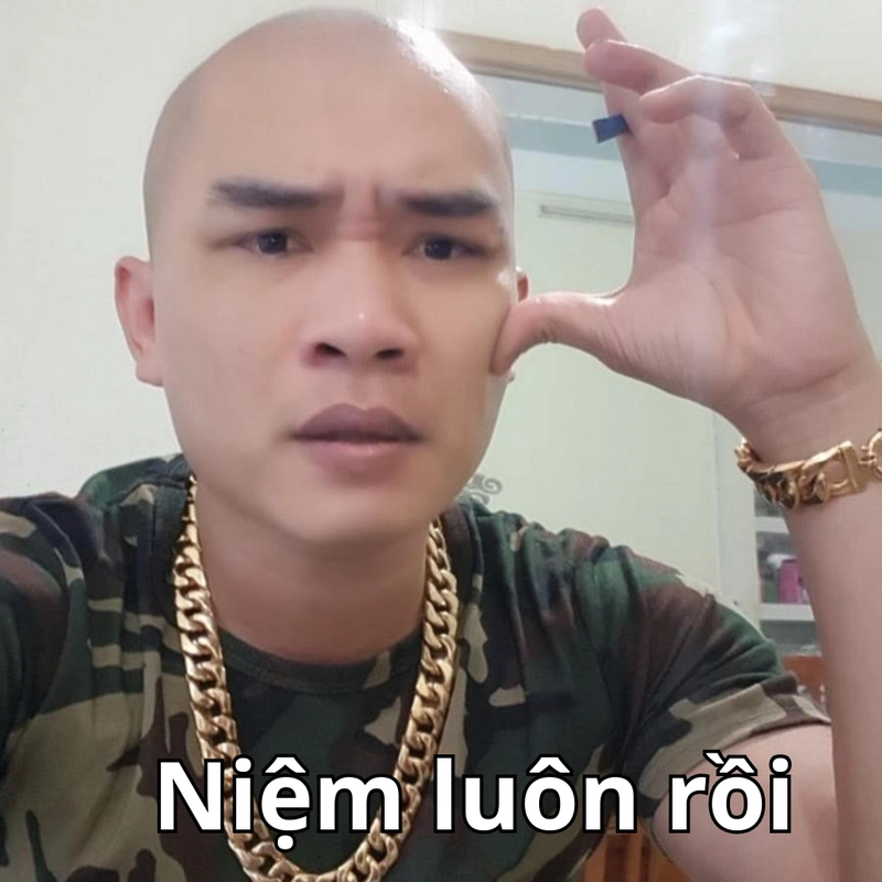 tiến bịp niệm luôn rồi