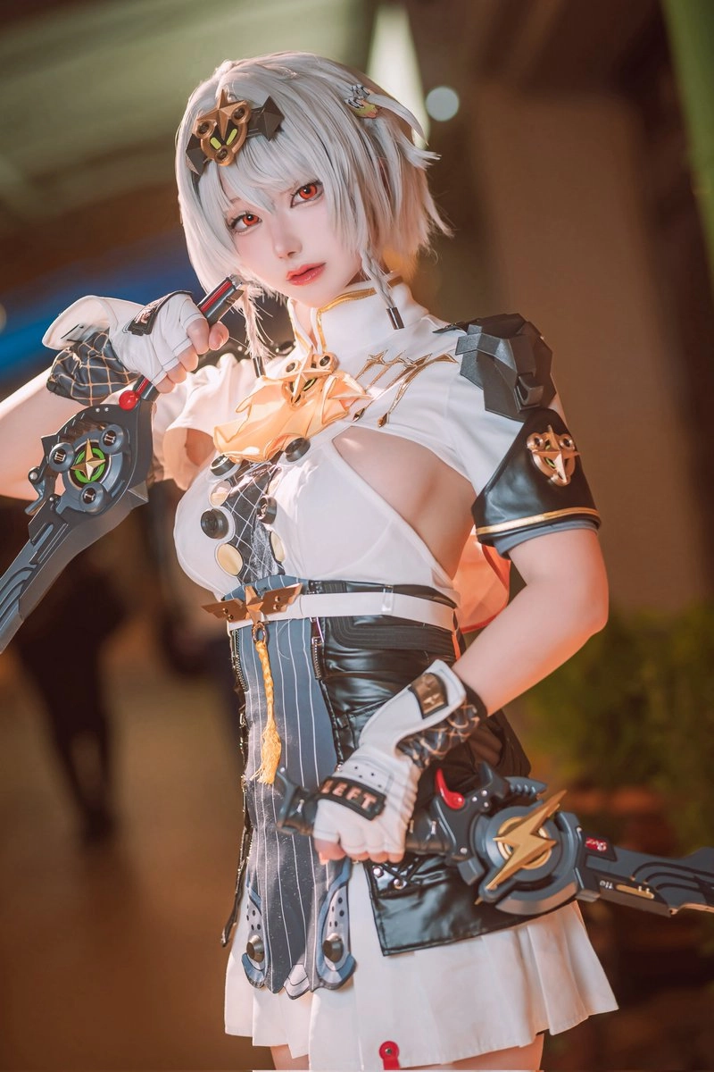 cosplay anime nữ 4