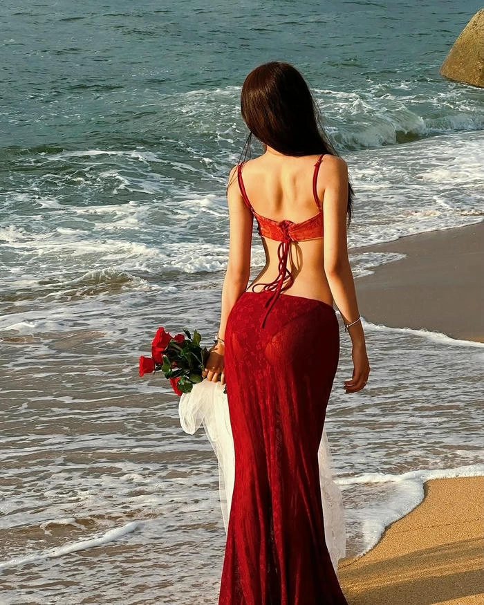 ảnh con gái mặc bikini