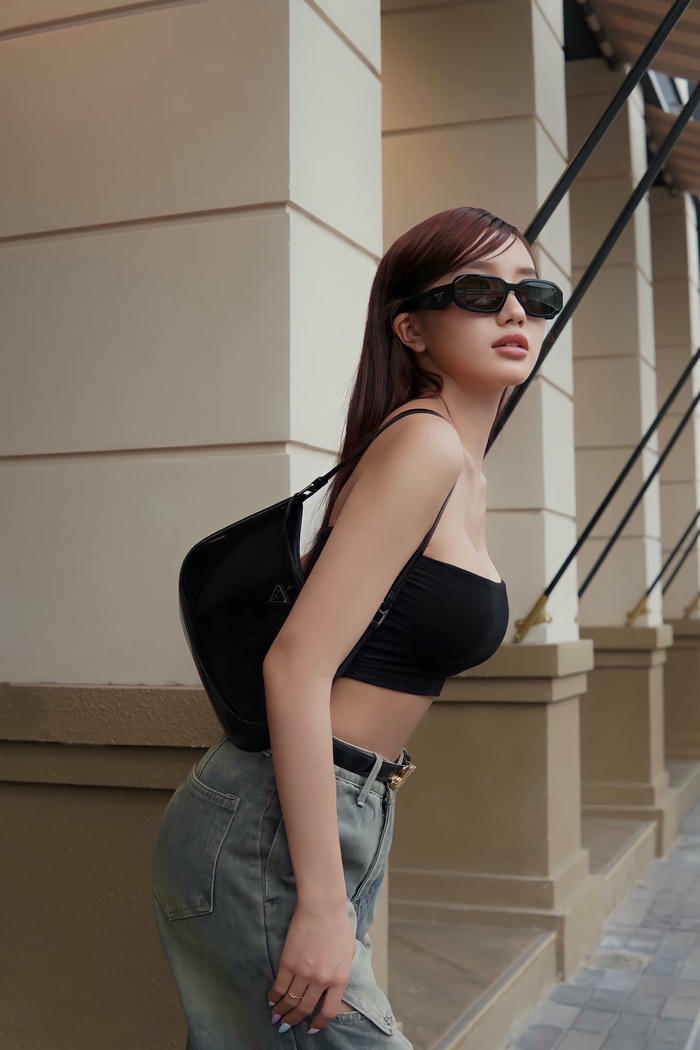 ảnh đẹp mắt khánh huyền sexy