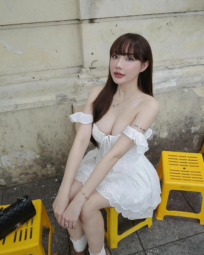 ảnh gái múp xinh tươi