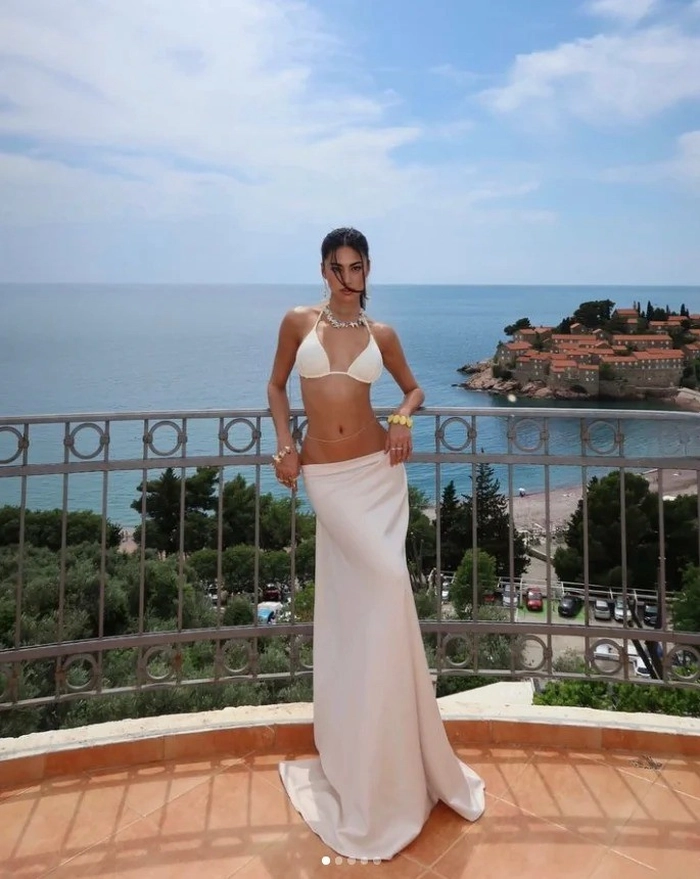 gái tây sexy cá tính quyến rũ