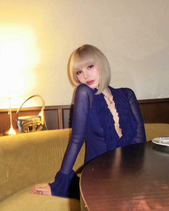 hotgirl xoài non thảm đỏ