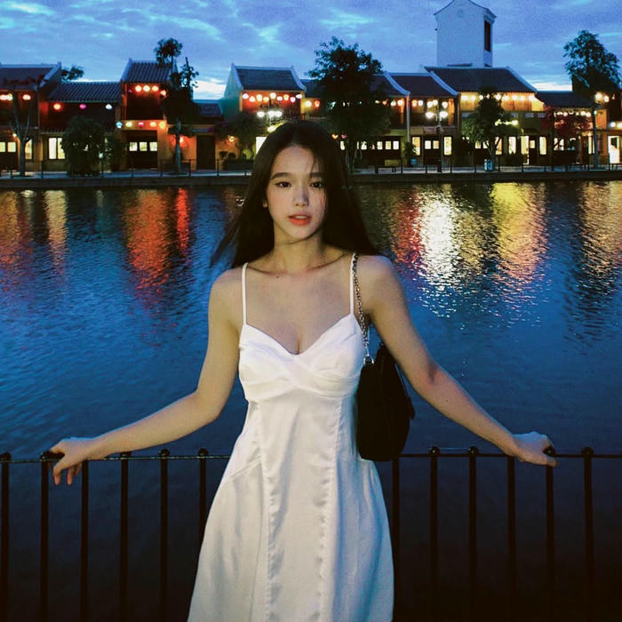 sexy linh ka