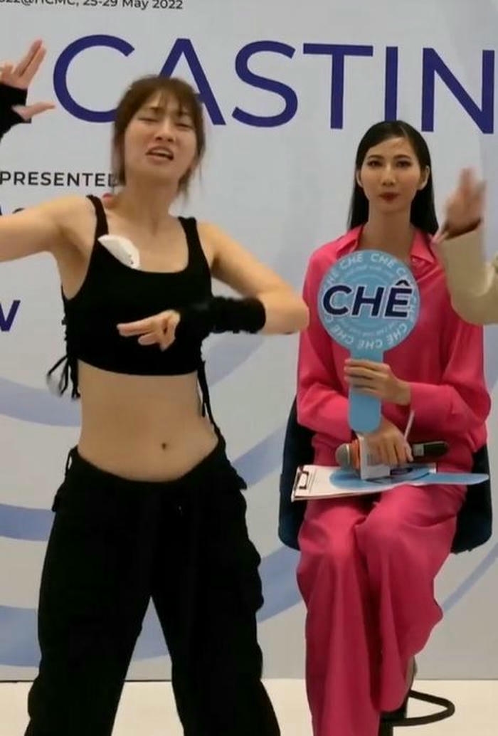ảnh meme chê nè bay